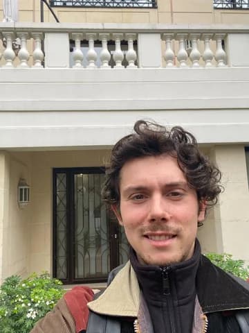 Photo de Louis-Adrien, Care Expert Zenior