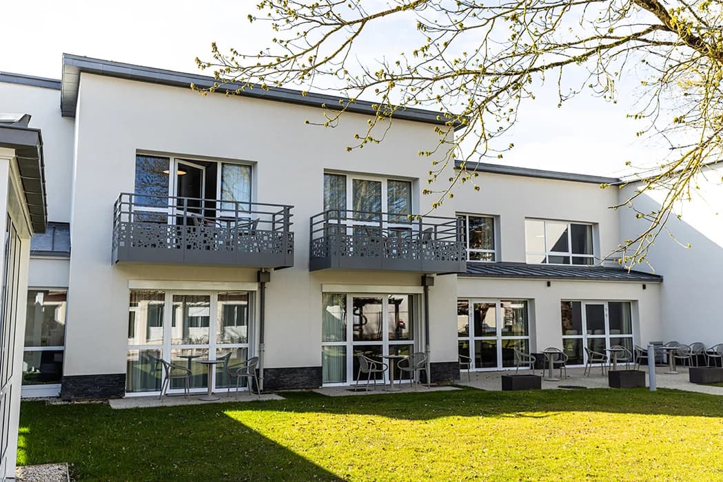 Clinalliance EHPAD Repotel Voisins-le-Bretonneux, EHPAD à Voisins-le-Bretonneux