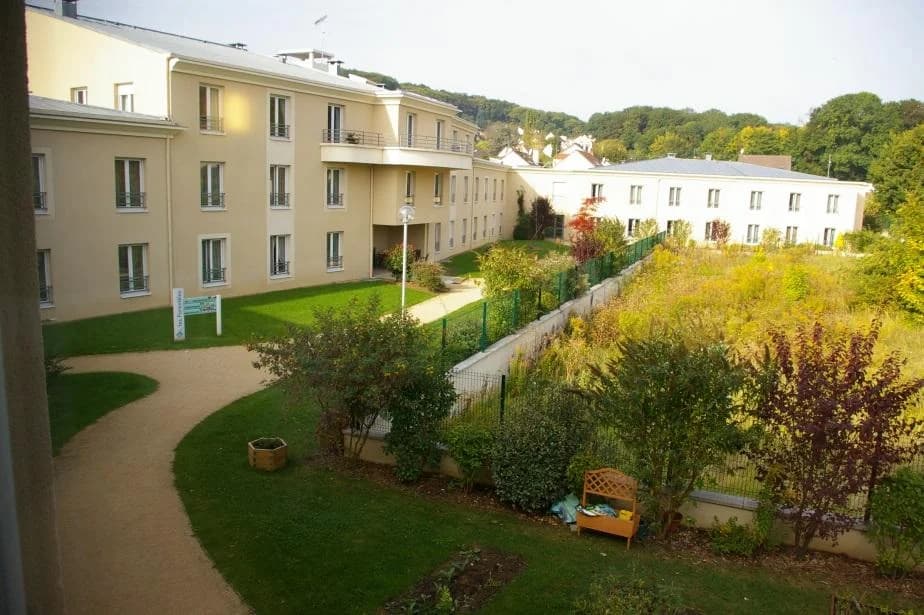 Photo 3 de Les Parentèles La Ville Du Bois, EHPAD à La Ville-du-Bois