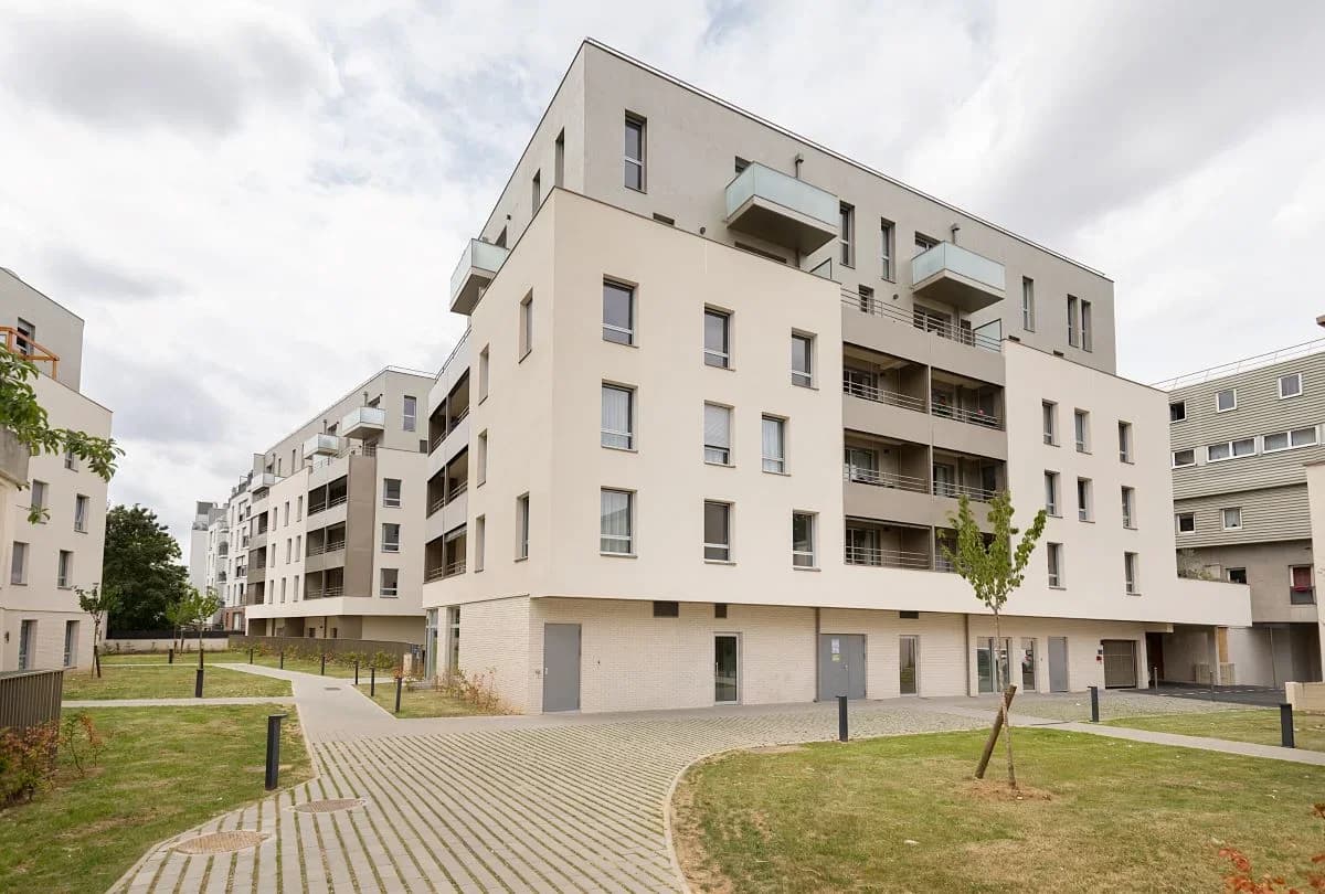 Photo 1 de Residence Seniors Le Domaine Des Beaumonts, Résidence Services Seniors à Montreuil