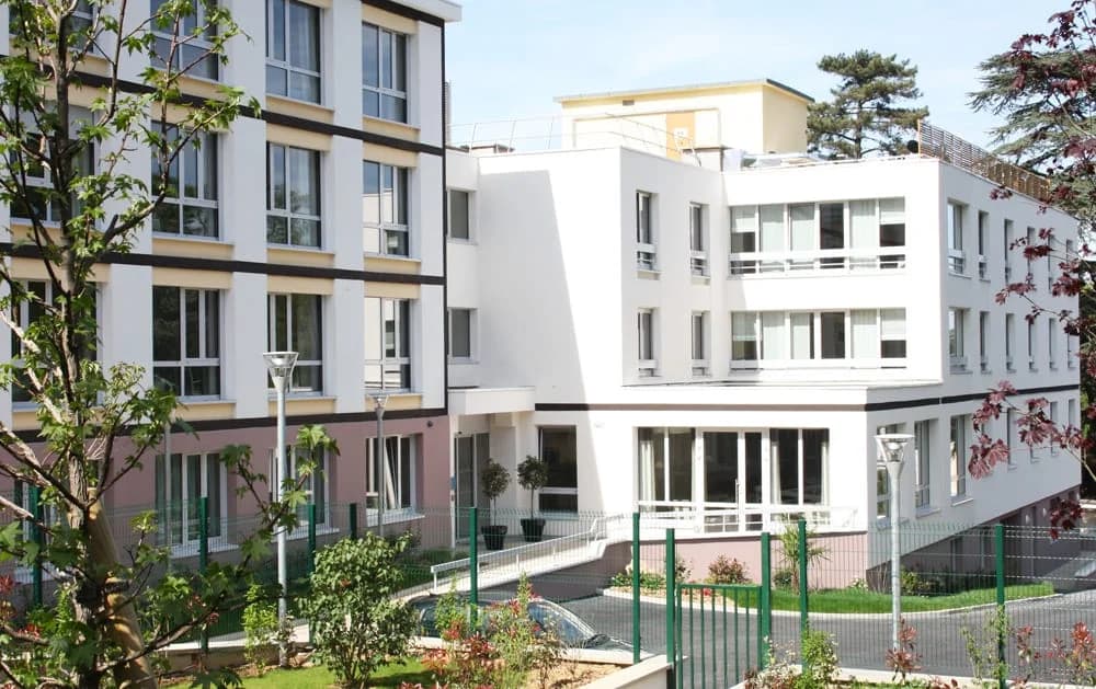 Photo 1 de Maison de Retraite Saint Joseph, EHPAD à Clamart