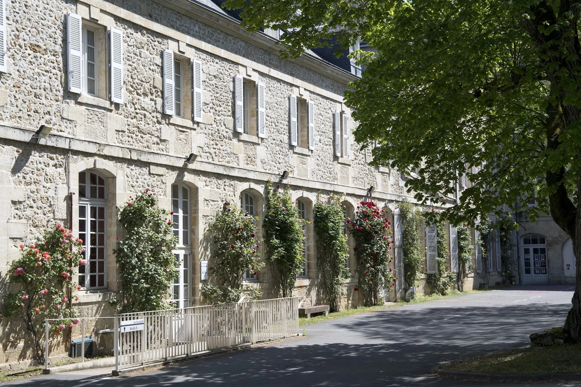 Photo 1 de Maison de retraite Les Feuillants, EHPAD à Poitiers