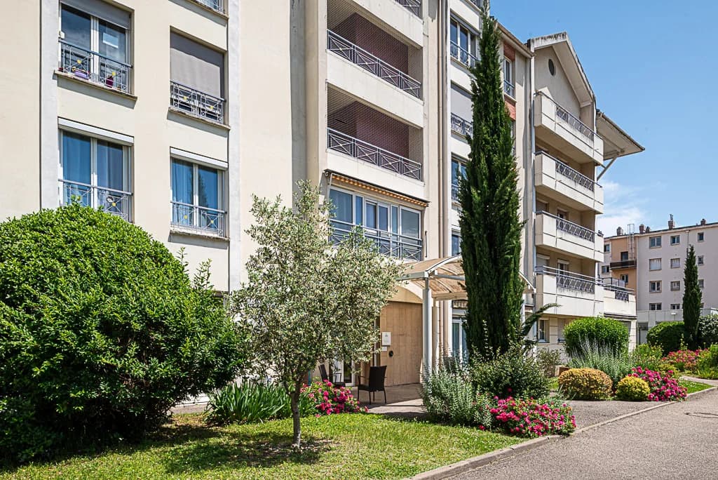 Photo 1 de Korian Saison Dorée, EHPAD à Lyon