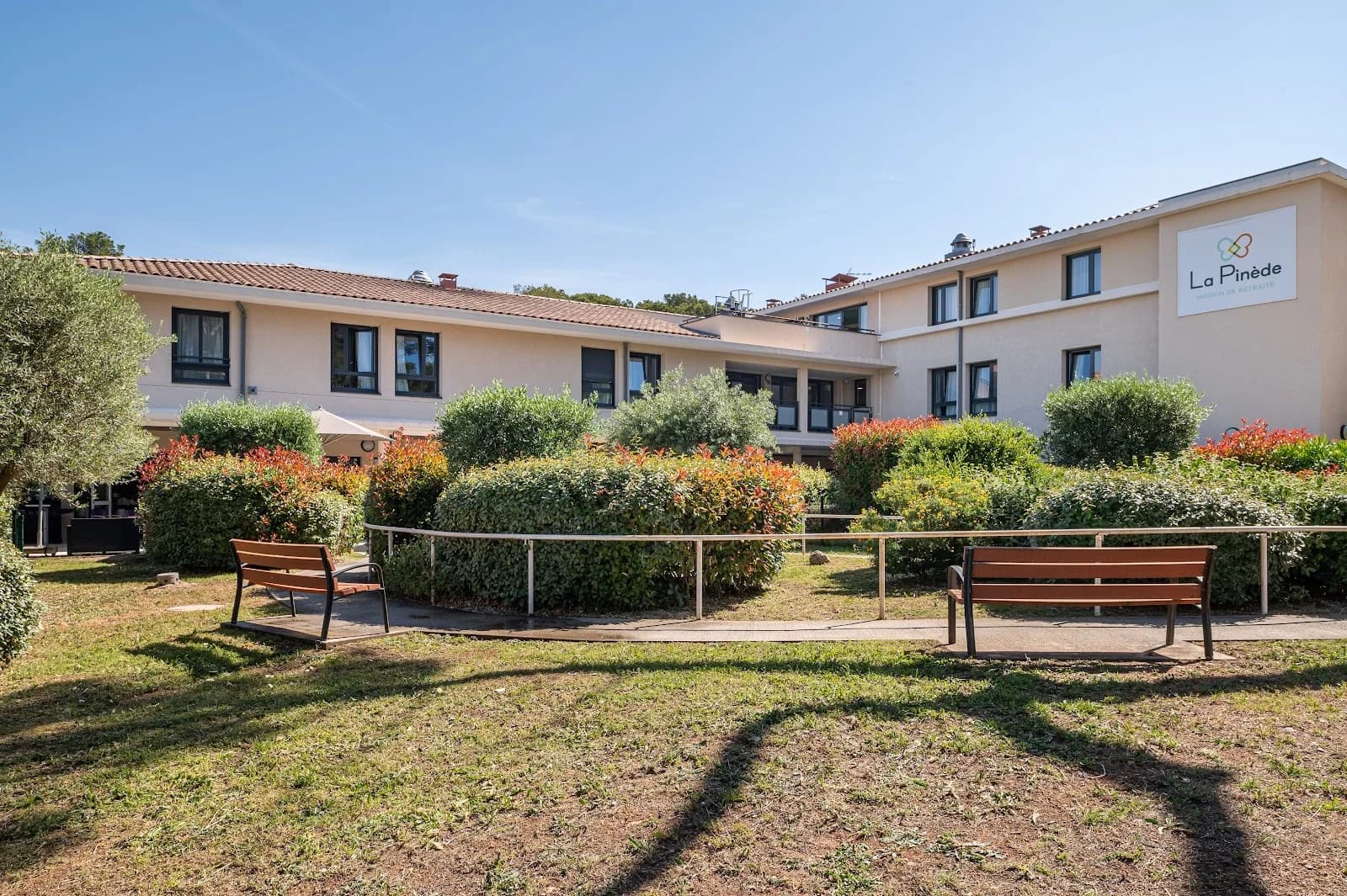 Photo 1 de Korian La Pinède, EHPAD à Sanary-sur-Mer