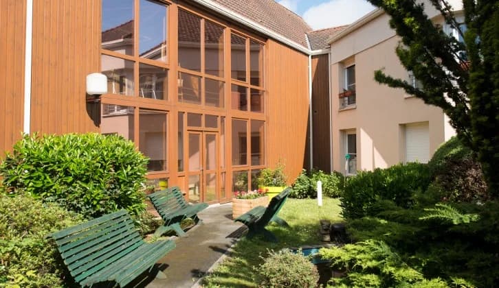 Résidence L'Orée des Pins, EHPAD à Mulsanne