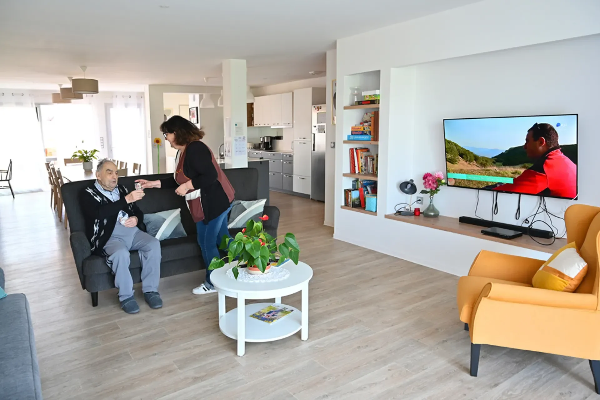 Photo 2 de Maison partagée Ages & Vie de Naintré, Habitat partagé senior à Naintré