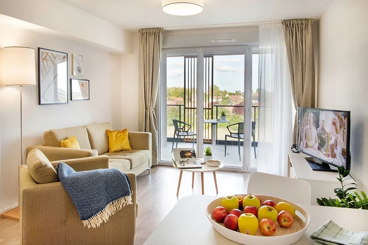 Residence Services Seniors Domitys 9e Art, Résidence Services Seniors à Bobigny