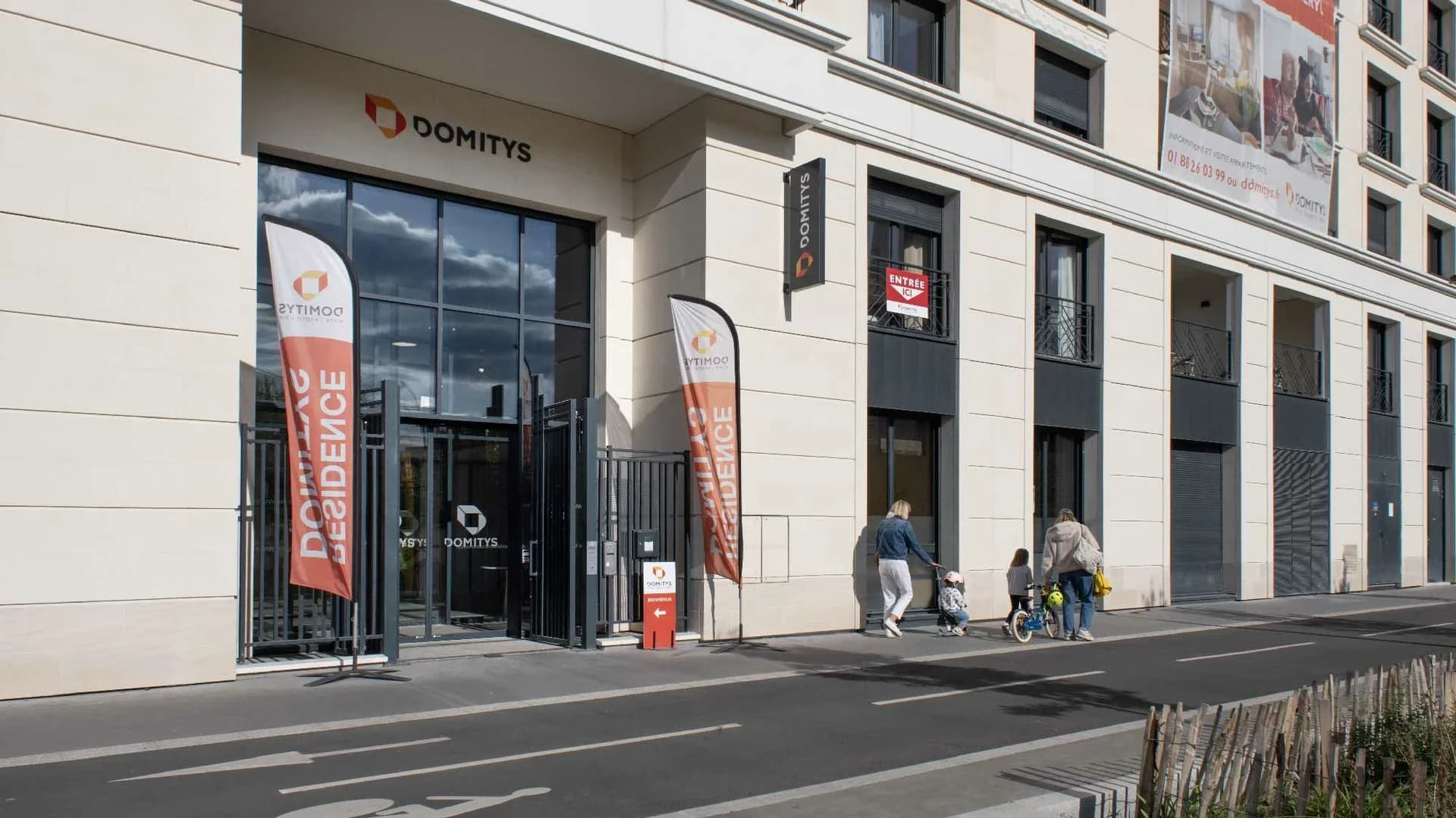 Photo 1 de Residence Services Seniors Domitys Le Beryl, Résidence Services Seniors à Saint-Ouen-sur-Seine