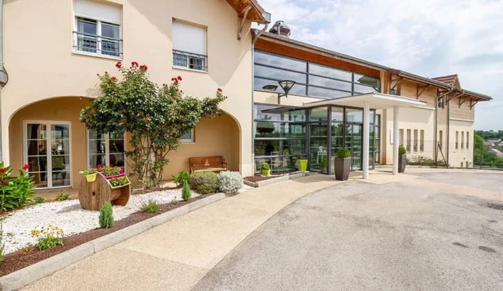 Résidence de Courcelles, EHPAD à Rochefort-sur-Nenon