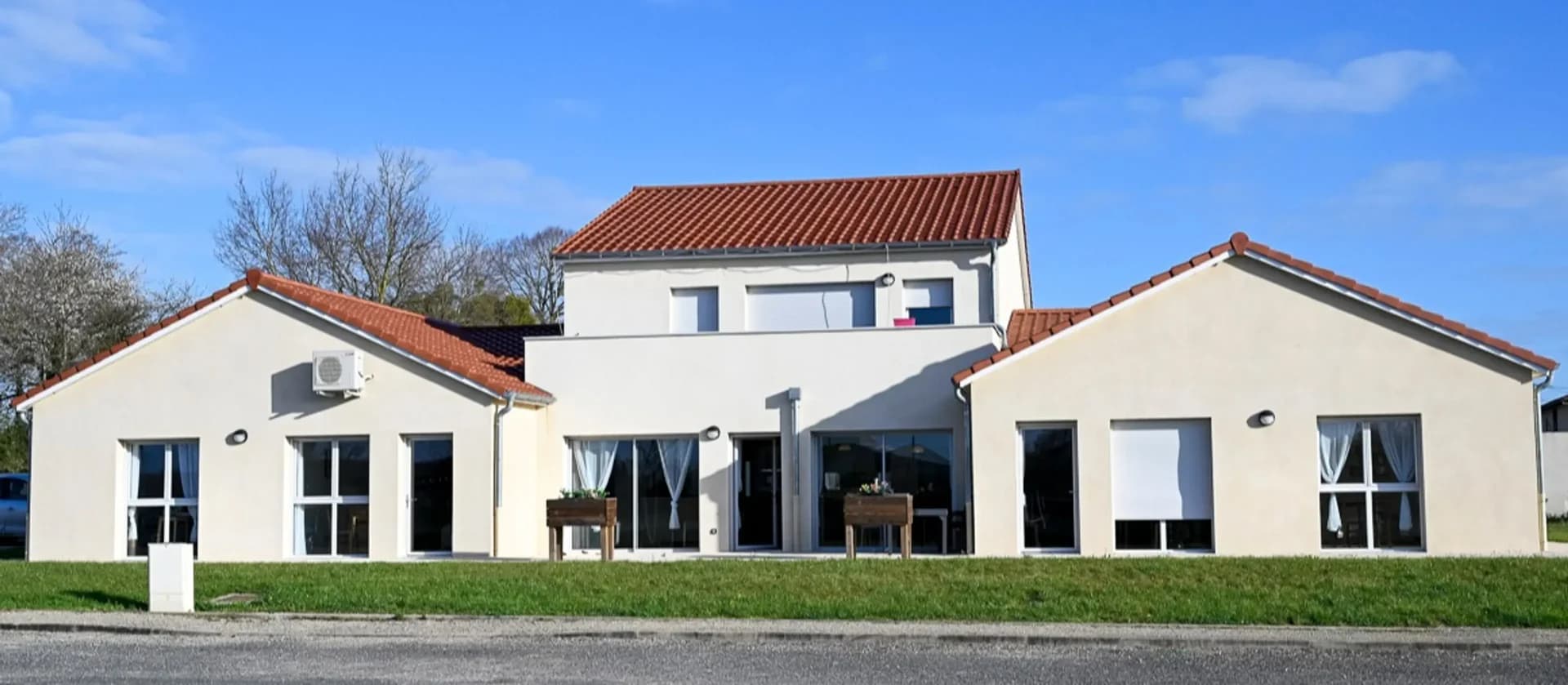 Maison partagée Ages & Vie de Saint-Trivier-de-Courtes, Habitat partagé senior à Saint-Trivier-de-Courtes