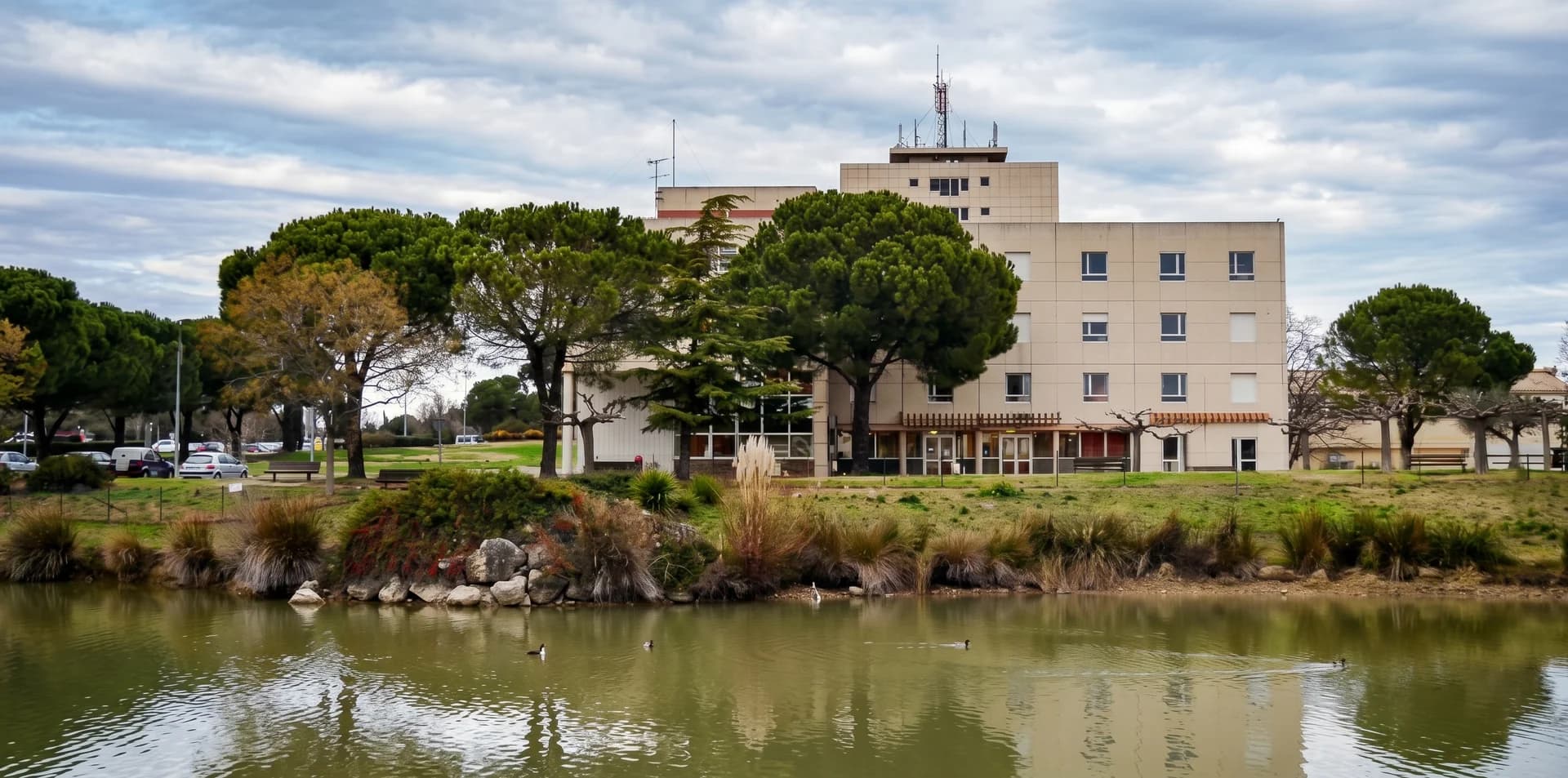 EHPAD du Lac - C.H D'Arles, EHPAD à Arles