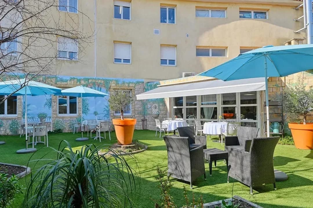 Photo 4 de Résidence Bastide Bonnetières, EHPAD à Toulon