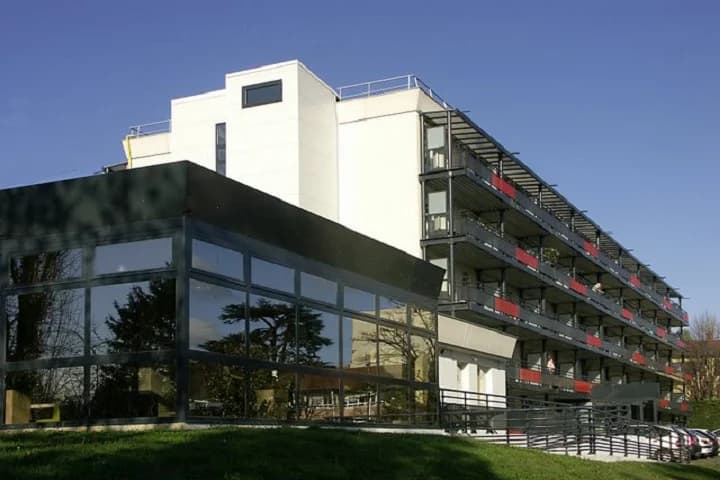 EHPAD Louise Coucheroux, EHPAD à Écully