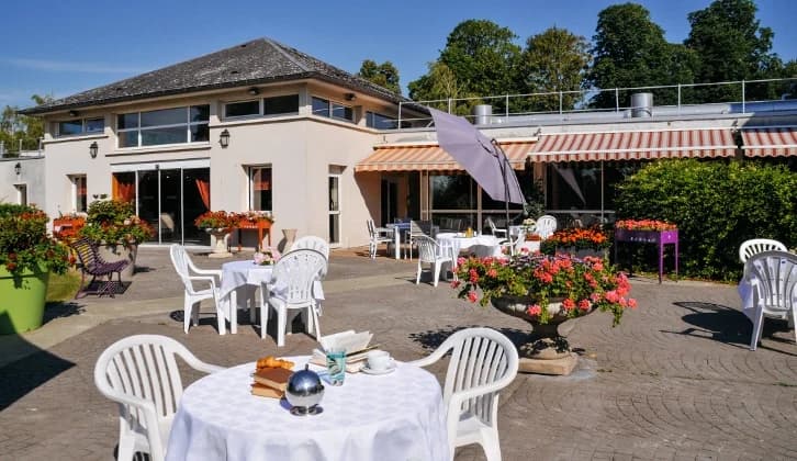 Photo 2 de Résidence Les Lys, EHPAD à Précy-sur-Oise