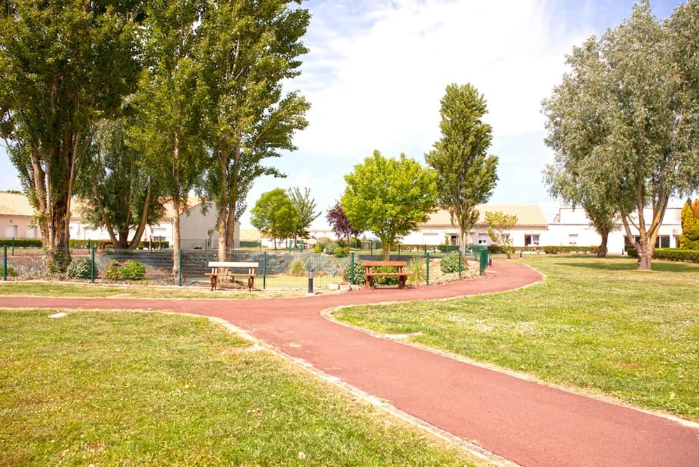 Photo 5 de Les Residentiels Tonnay-Charente, Résidence Services Seniors à Tonnay-Charente