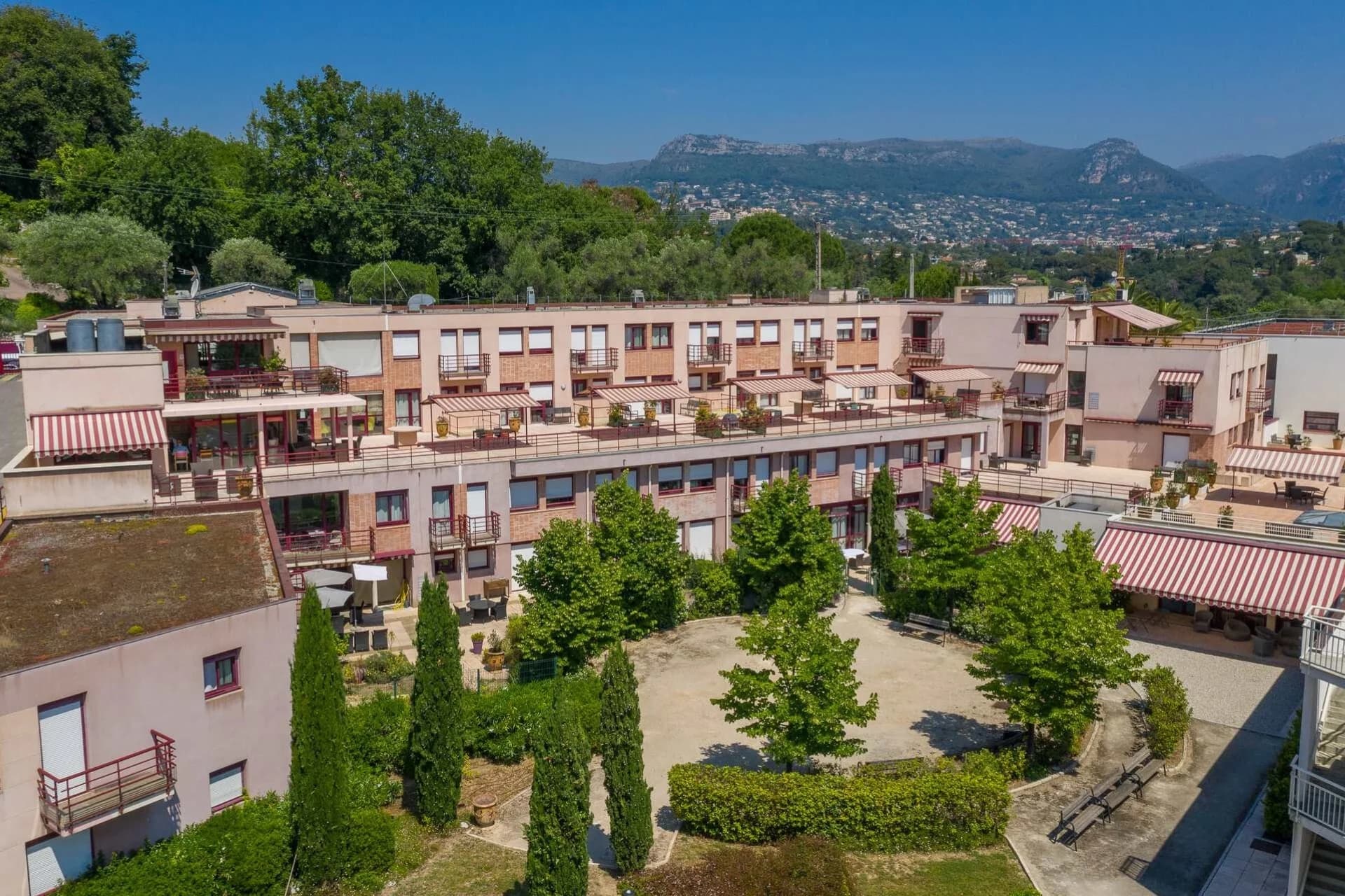 Photo 3 d'Ehpad La Bastide Des Cayrons, EHPAD à Vence