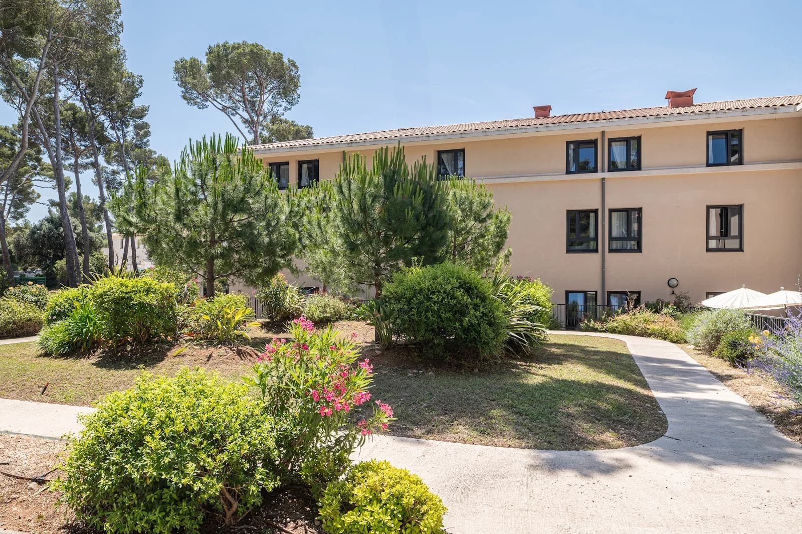 Photo 5 de Korian La Pinède, EHPAD à Sanary-sur-Mer
